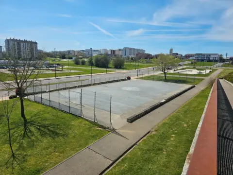 Terreno en calle Avenida Infanta Elena