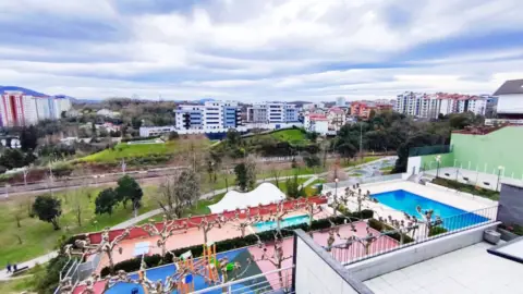 Casa adosada en Eguzkimendi Auzunea