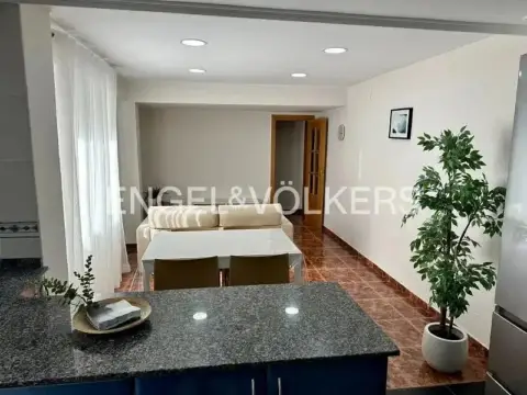 Piso en Nou Moles