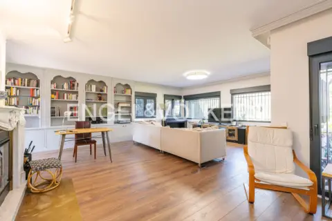 Casa en Monte Alina-La Cabaña