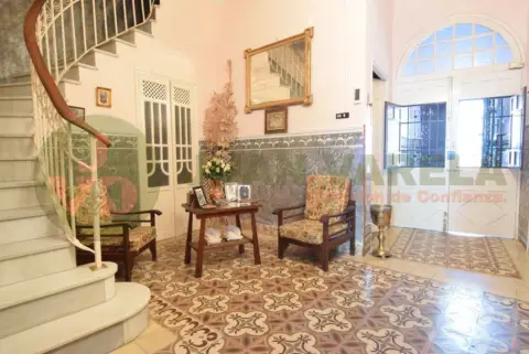 Casa en calle de Manuel de Falla, 5