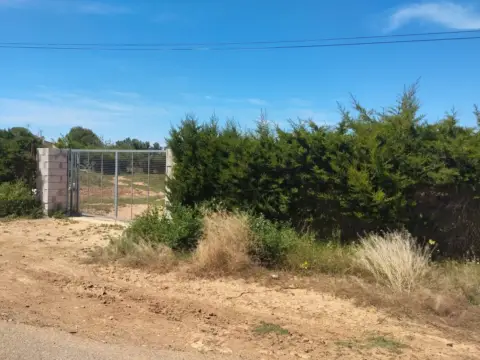 Terreno en calle Caserio del Mora