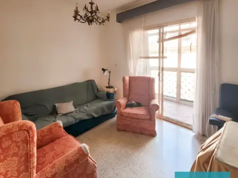 Piso en Reina Victoria-Matadero