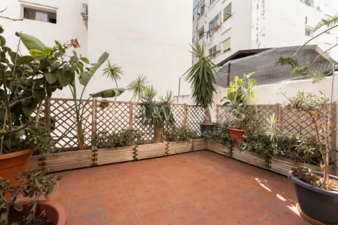 Apartamento en calle de Agustín Sales