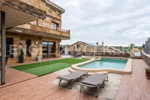 Casa en Viladecavalls
