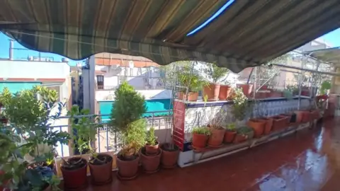 Ático en Carrer de Granada