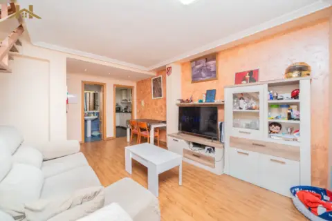 Dúplex en calle de la Pontezuela