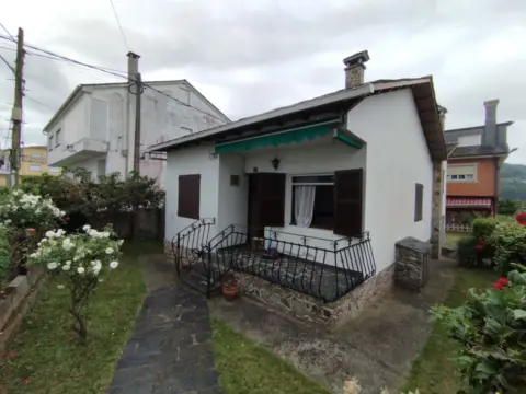 Chalet en Viveiro (Casco Urbano)