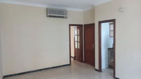 Casa adosada en calle Algámitas, 1
