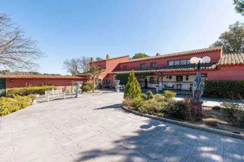 Casa en La Raya del Palancar-Guadamonte