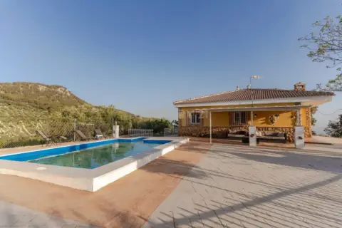 Casa en Carretera de Illora