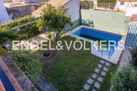 Casa adosada en Valencina de la Concepción