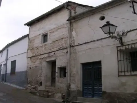 Casa rústica en calle de la Rana
