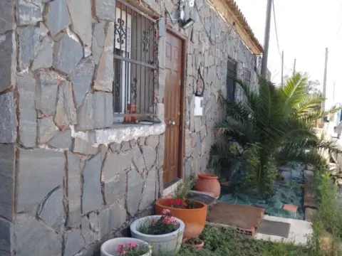 Casa rústica en Carretera de Cogullada