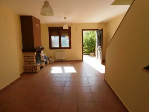 Chalet en Robledillo de La Jara