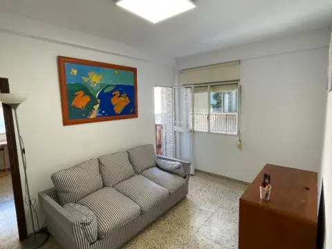 Piso en calle de Sánchez Barcáiztegui