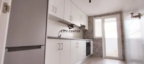 Piso en calle de Ruiz de Padrón