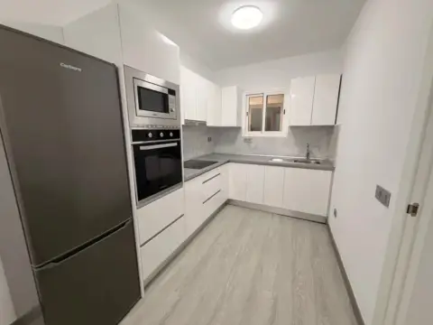 Piso en calle Eusebio Navarro