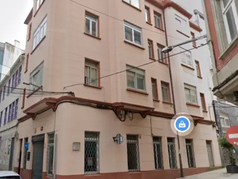 Local comercial en calle de Lugo, 54