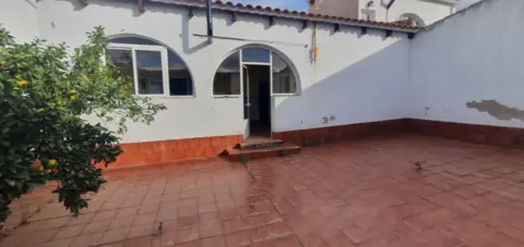 Casa en Corte de Peleas