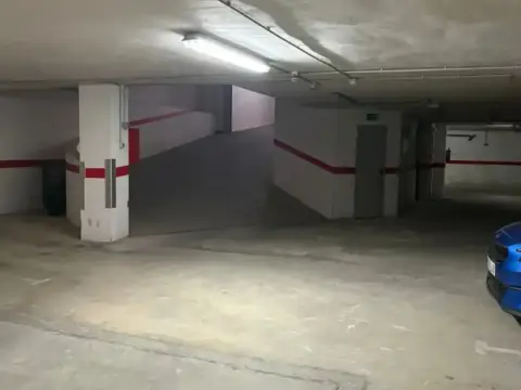 Garaje en calle del Doctor Luis Calandre