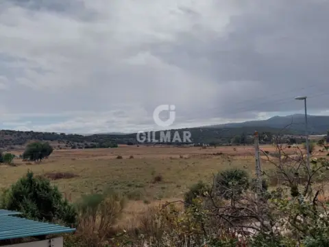 Chalet en Venturada