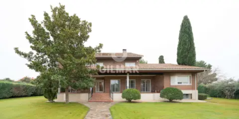 Chalet en Algete