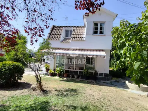 Chalet en Algete