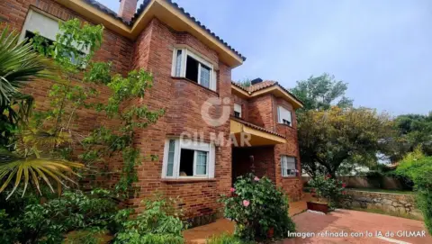 Chalet en El Bosque - Villaviciosa