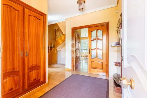 Chalet en El Bosque - Villaviciosa