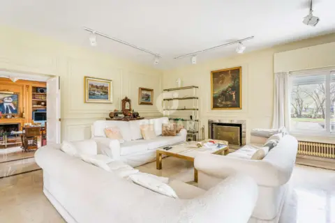 Chalet en Villafranca del Castillo