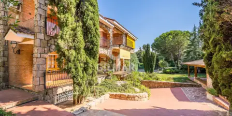 Chalet en Becerril