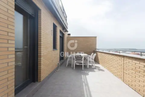 Piso en Palomeras Sureste