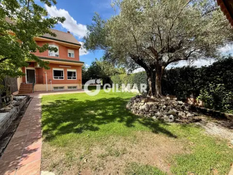 Chalet en Algete