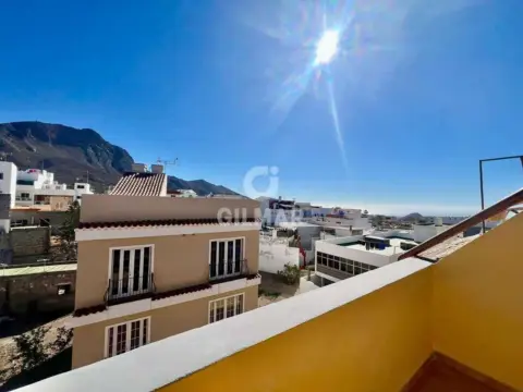 Piso en calle Llano Mora