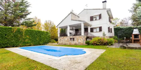 Chalet en Becerril