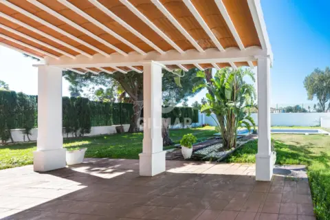 Chalet en Chiclana de La Frontera