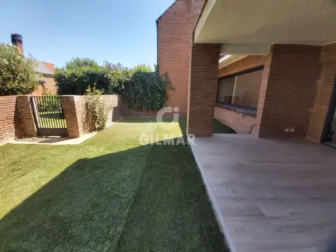 Chalet en Soto de La Moraleja