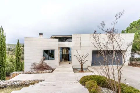 Chalet en Molino de La Hoz