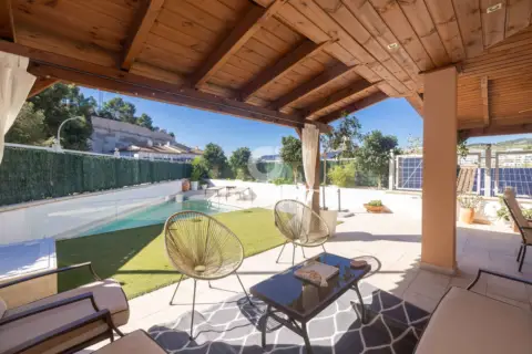 Chalet en Mayorazgo (Málaga Capital)