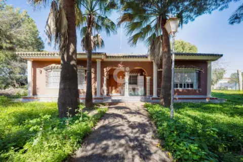 Chalet en Chiclana de La Frontera