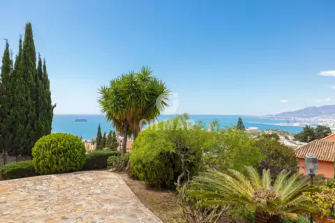 Chalet en Cerrado de Calderón