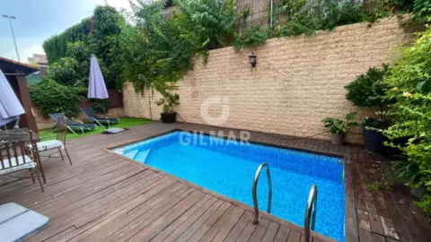 Chalet en Golf-El Carralero