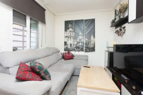 Piso en Valdeacederas