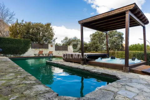 Chalet en Navata