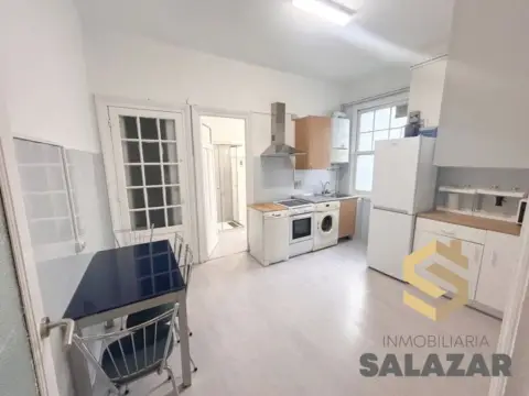 Piso en Carmelo Gil Doktoreen Kalea