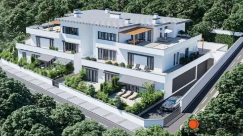 Dúplex en calle de Parada, 9