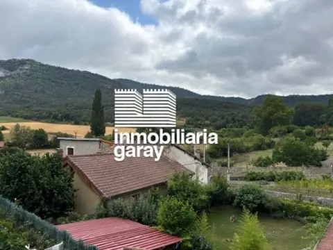 Casa en Criales de Losa