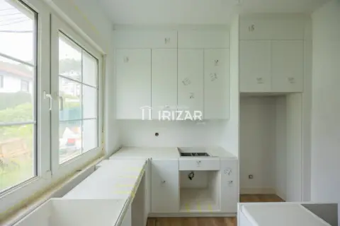 Casa adosada en Matiko-Loruri