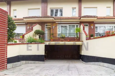 Casa pareada en Igorre